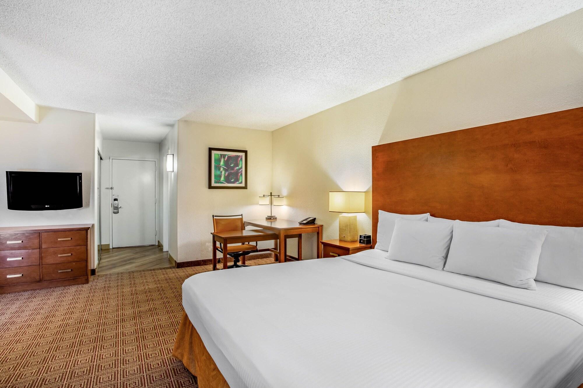 Hotel La Quinta By Wyndham Danbury Zewnętrze zdjęcie