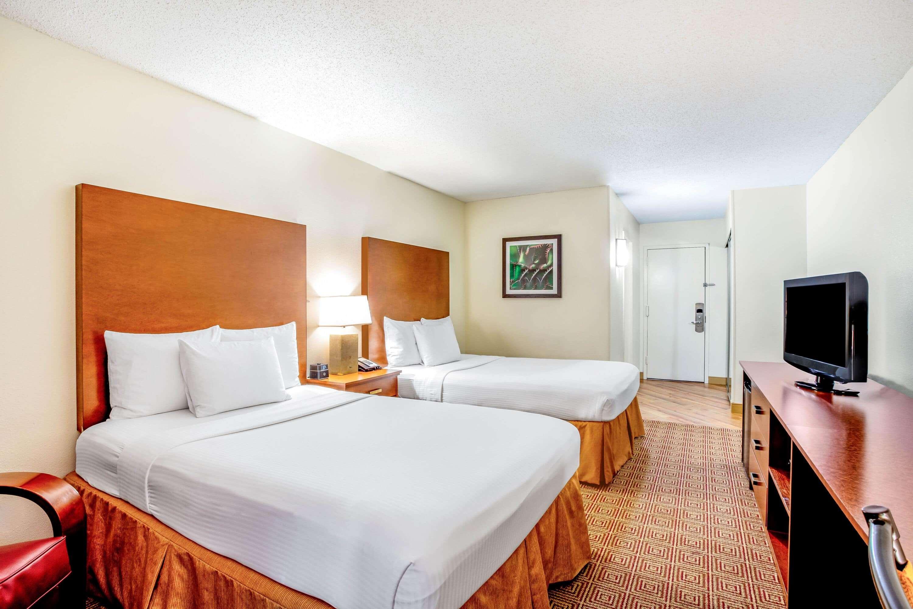 Hotel La Quinta By Wyndham Danbury Zewnętrze zdjęcie